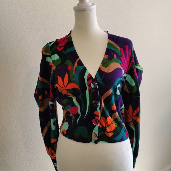 Funky International Concepts Button Up Sweater. - Picture 1 of 7